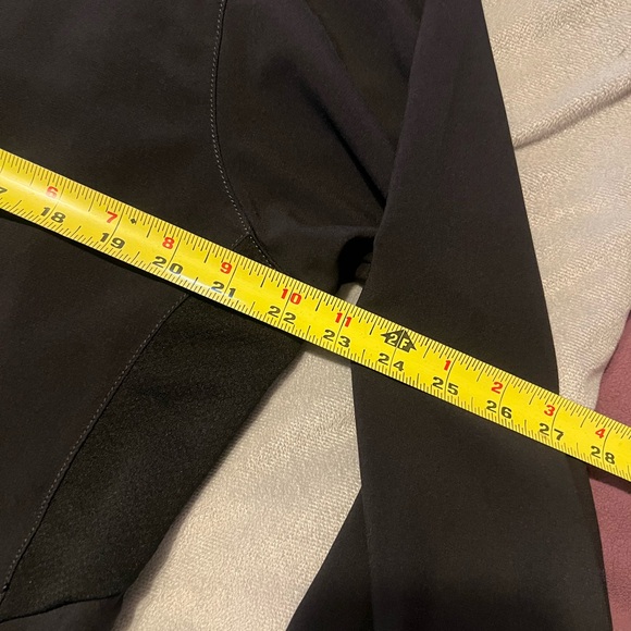 NWOT - Carhartt scrubs/nursing jacket - XL - Picture 7 of 12